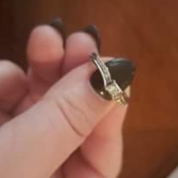 Diamond Ring - Picture 3 of 5